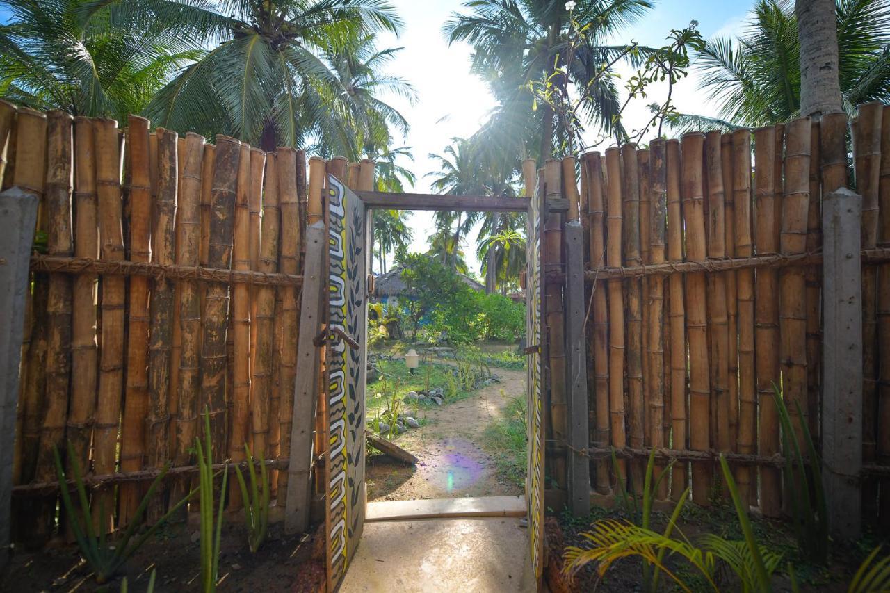Kitesurfing Lanka Hotel Kalpitiya Exterior foto