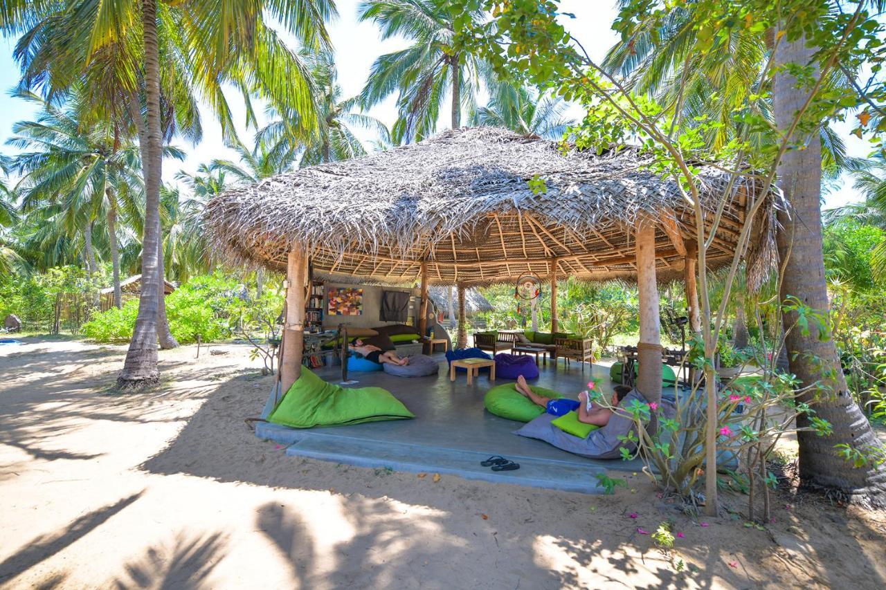 Kitesurfing Lanka Hotel Kalpitiya Exterior foto